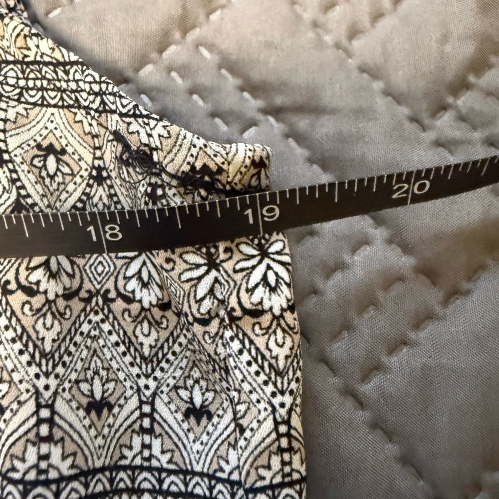 Dana Buchman Patterned Sleeveless Blouse‎ M - Picture 5 of 8